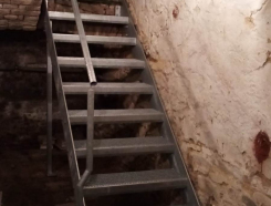 Kellertreppe2